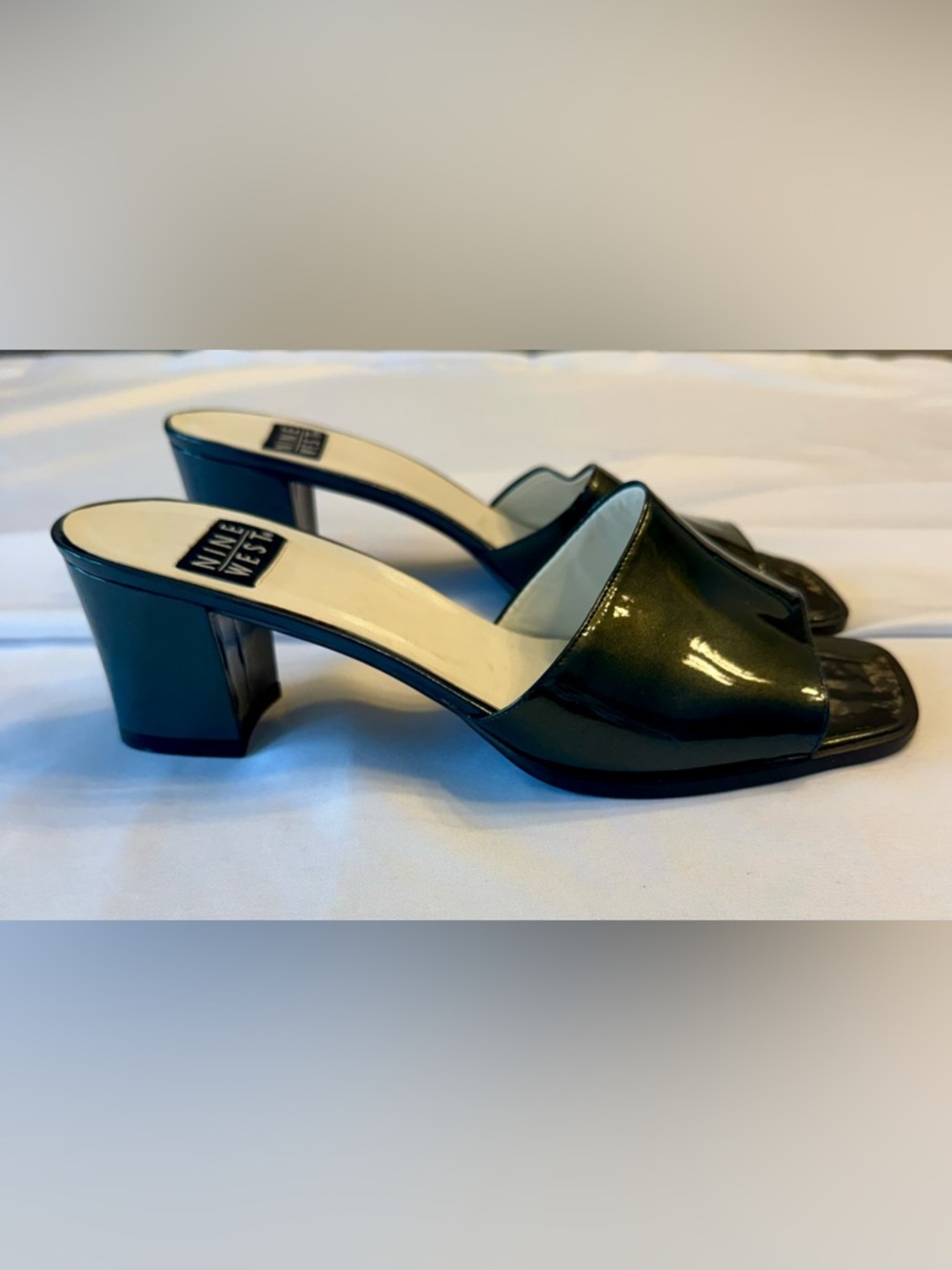 Y2K! Nine West Dark Green Patent Slide Mules, sz 9.5